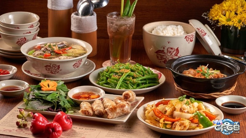 Mơ thấy mình đang ăn cơm ngon thể hiện sự hài lòng và viên mãn trong cuộc sống hiện tại