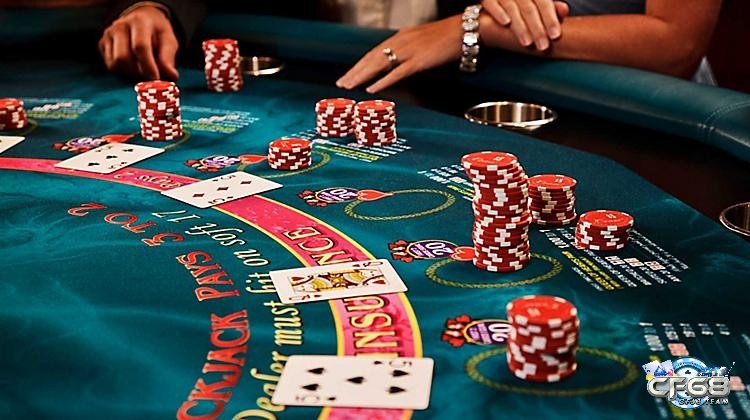 Kelly Criterion là công thức toán học giúp tính toán mức cược tối ưu dựa trên lợi thế của bạn