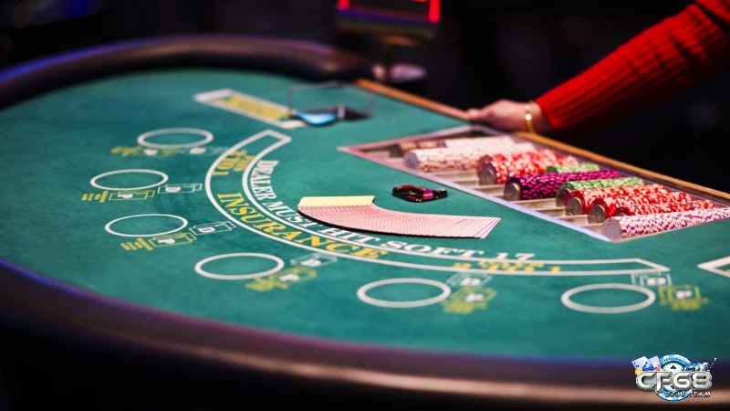 European Blackjack có một số khác biệt quan trọng so với phiên bản American