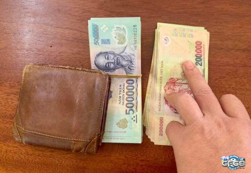 Giấc mơ thấy ví da đầy tiền thể hiện cho sự sung túc và thành công